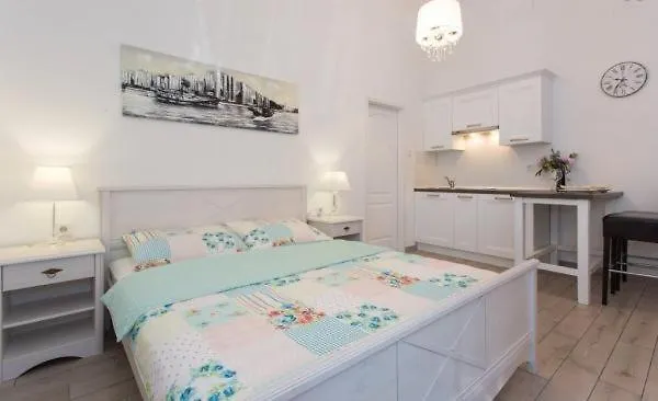 Studio Apartment In Icici With Air Condition, Wifi Croatia